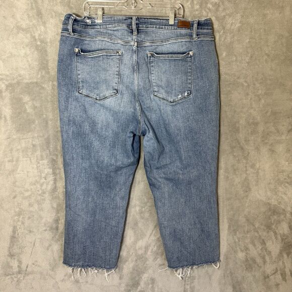 Judy Blue Jeans 24W Plus Wide Leg Stretch Blue Light Wash Denim Distressed - Picture 3 of 9